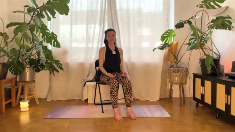 Sitzend:Liegend entspannt über den Vagusnerv (Jasemin)